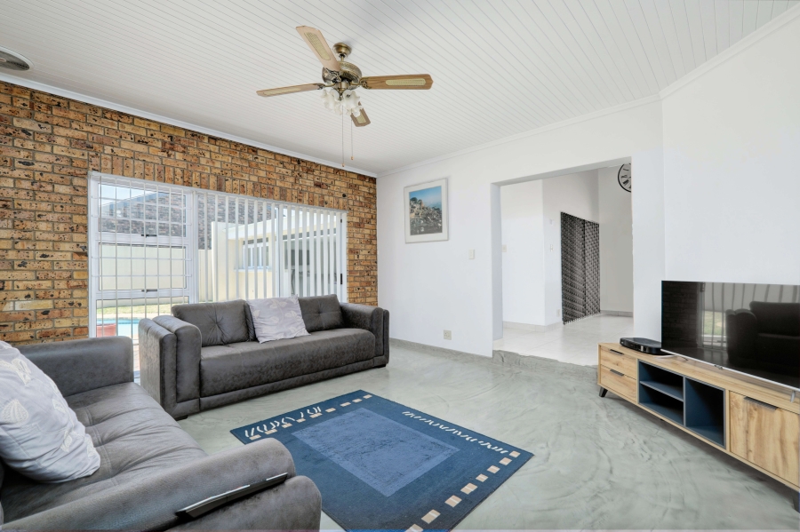 3 Bedroom Property for Sale in Sherwood Eastern Cape